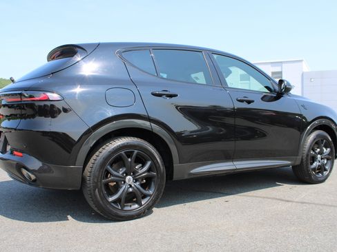 Used 2024 Dodge Hornet R/T w/ R/T Blacktop Package AWD/4WD image 7