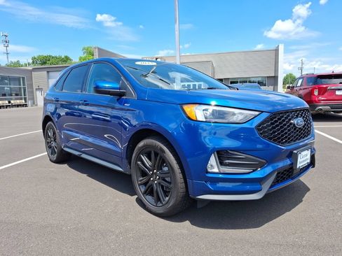 Used 2023 Ford Edge ST-Line w/ Cargo Accessory Package AWD/4WD image 1