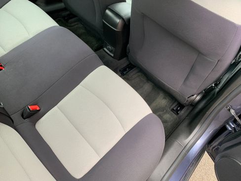 Used 2014 Chevrolet Cruze LS FWD image 27