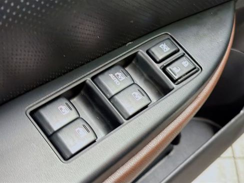 Used 2014 Subaru Outback 3.6R Limited image 17