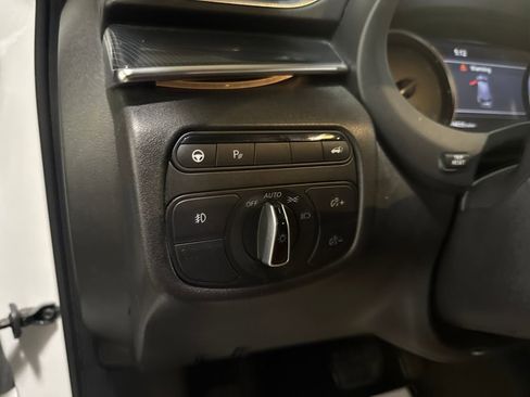 Used 2023 INFINITI QX50 Sport image 15