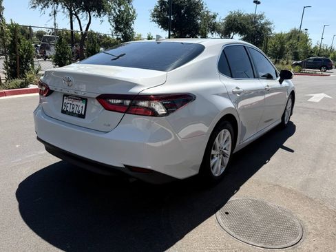 Used 2023 Toyota Camry LE w/ Convenience Package FWD image 6