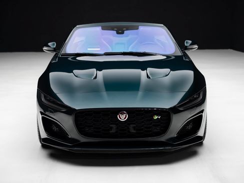 Used 2021 Jaguar F-TYPE R AWD/4WD image 8