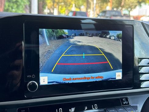 Certified 2025 Toyota Camry LE image 18