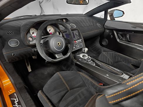 Used 2012 Lamborghini Gallardo LP 570-4 Performante image 23
