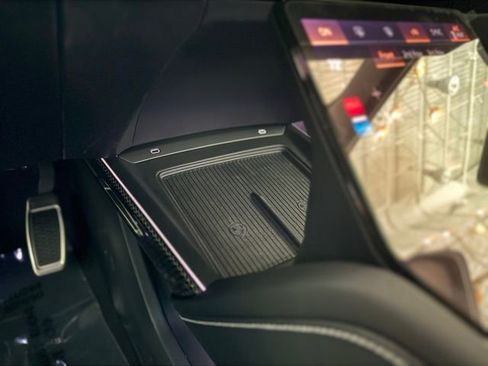 New 2026 Cadillac Vistiq Luxury image 15