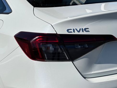 Used 2025 Honda Civic LX image 28