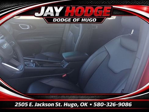 New 2026 Jeep Compass Latitude image 30