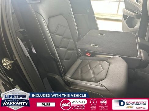Used 2024 Volkswagen Atlas SE FWD image 32