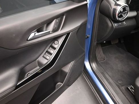Used 2026 Chevrolet Equinox LT FWD image 14