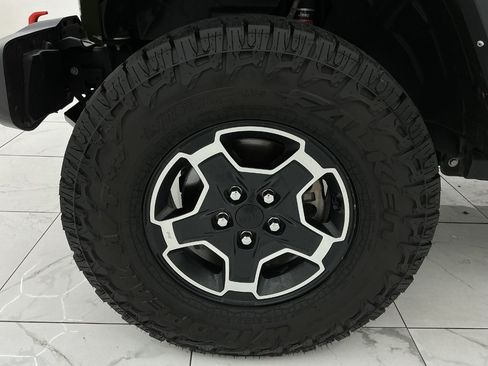 Used 2023 Jeep Gladiator Mojave w/ Trailer Tow Package AWD/4WD image 43