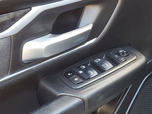 Used 2021 RAM 1500 Big Horn image 22