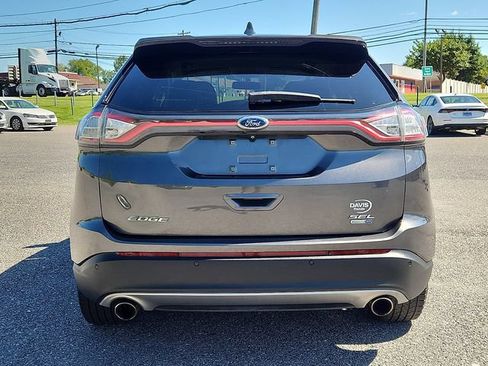 Used 2018 Ford Edge SEL w/ Equipment Group 201A AWD/4WD image 5