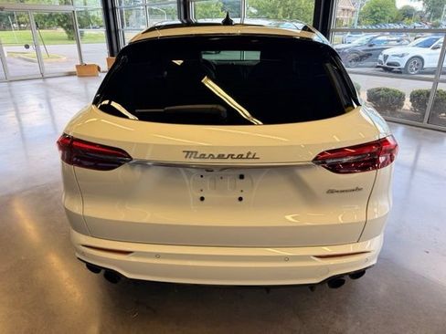 Used 2023 Maserati Grecale Modena AWD/4WD image 7