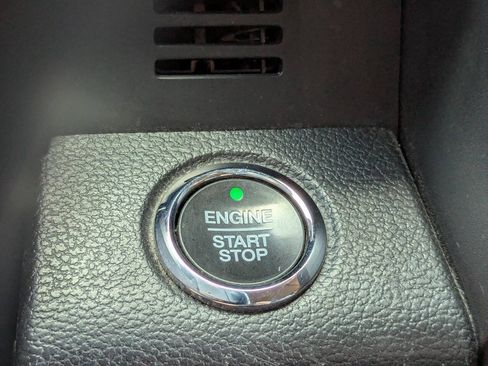 Used 2020 Ford Expedition Max Limited RWD image 35
