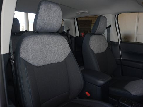 New 2026 Ford Maverick XLT image 41