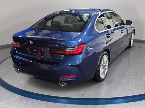 Certified 2024 BMW 330i Sedan w/ Premium Package RWD image 6