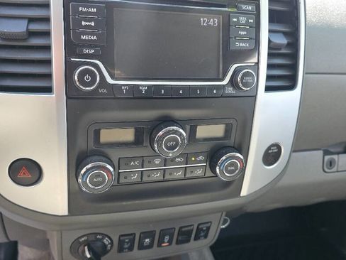 Used 2016 Nissan Frontier SV w/ SV Value Truck Package AWD/4WD image 20