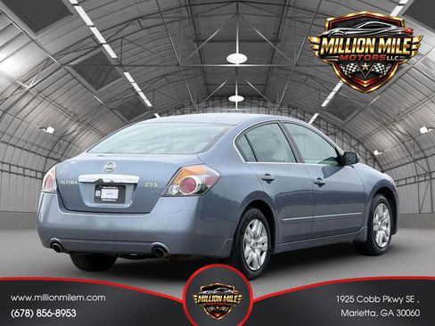 Used 2012 Nissan Altima 2.5 S FWD image 9