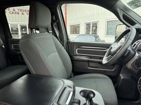 Used 2026 RAM 2500 Big Horn AWD/4WD image 10