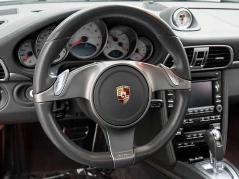 Used 2010 Porsche 911 Carrera S image 12
