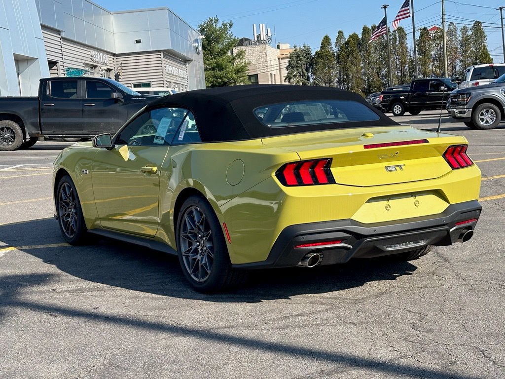 New 2025 Ford Mustang GT Premium w/ GT Performance Package RWD image 33