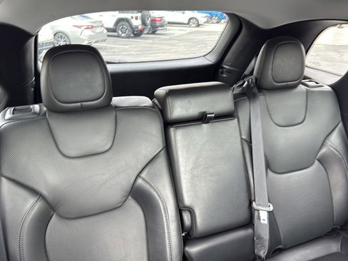 Used 2020 Jeep Cherokee Latitude Lux w/ Comfort/Convenience Group image 35