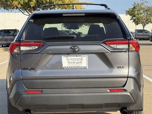 New 2025 Toyota RAV4 XLE image 5