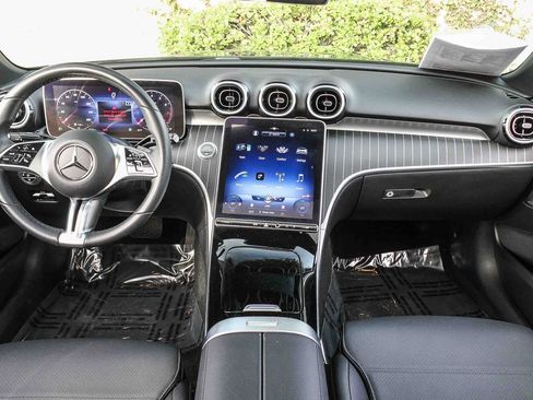 Used 2022 Mercedes-Benz C 300 Sedan image 13