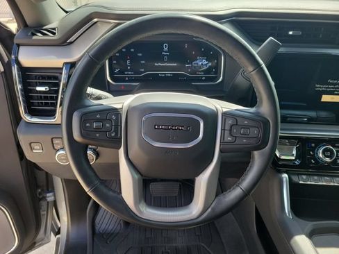 Used 2024 GMC Sierra 2500 Denali w/ Denali Reserve Package AWD/4WD image 21