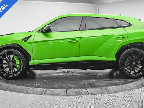 Used 2023 Lamborghini Urus S image 4
