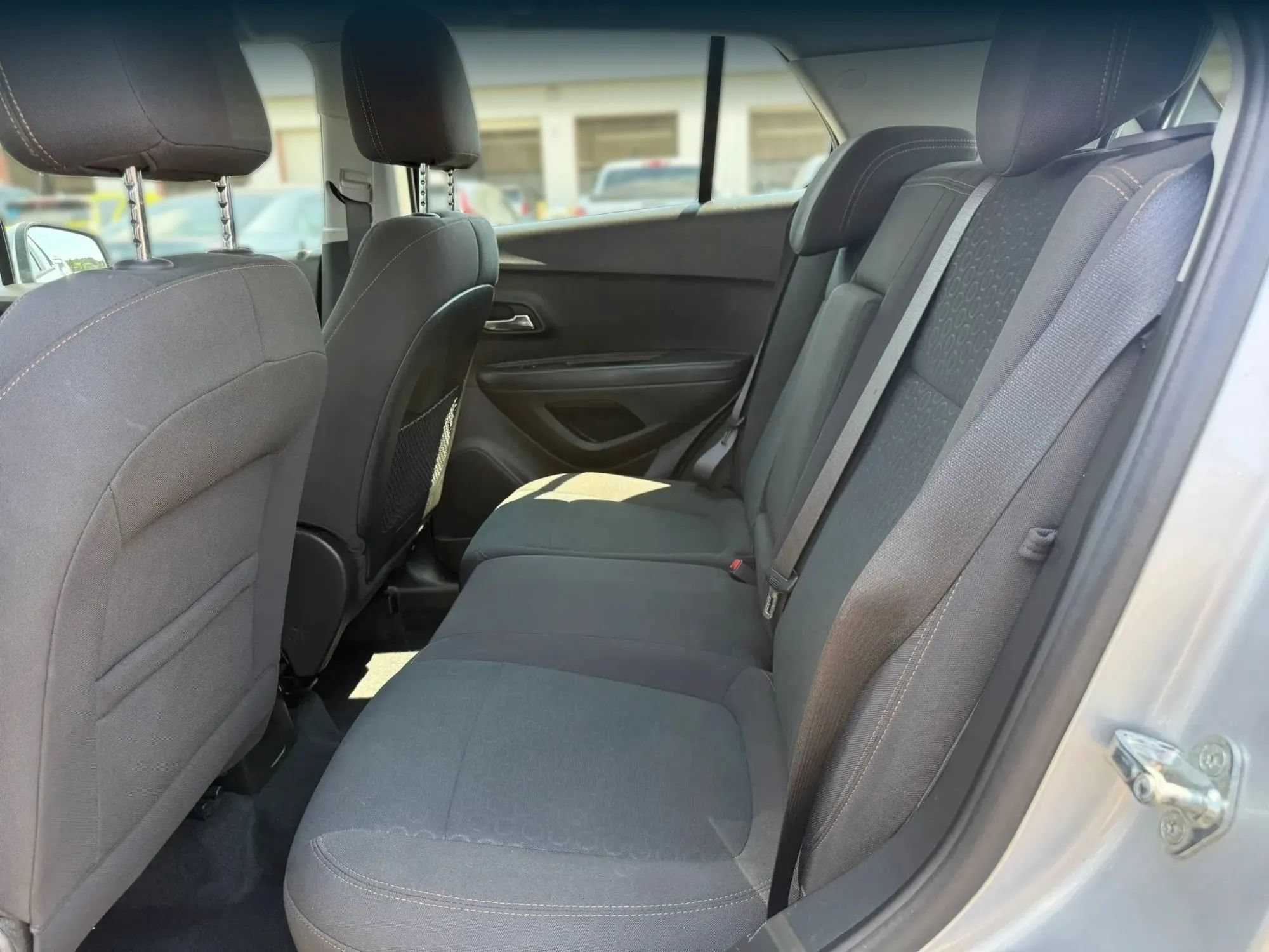 Used 2017 Chevrolet Trax LS AWD/4WD image 21