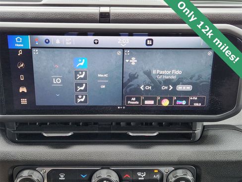 Used 2025 Jeep Gladiator Sport image 17