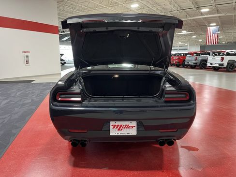 Used 2017 Dodge Challenger GT w/ Driver Convenience Group image 14