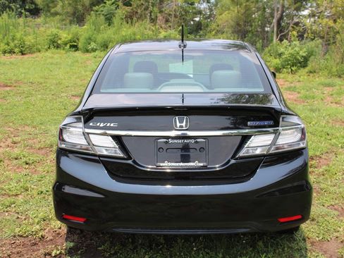 Used 2013 Honda Civic Hybrid Sedan image 8