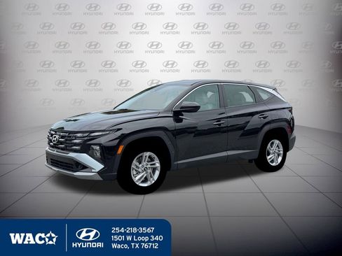 New 2026 Hyundai Tucson SE image 2