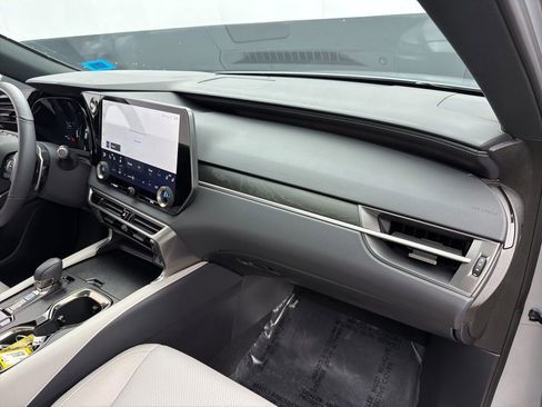 Used 2025 Lexus RX 350 Premium image 26