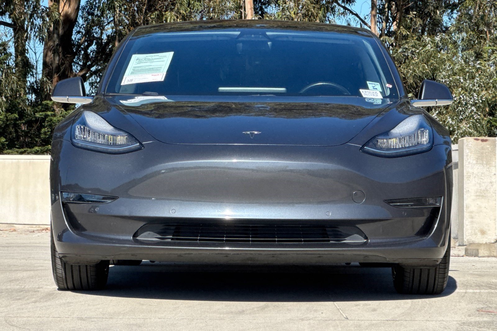 Used 2018 Tesla Model 3 Long Range RWD image 5