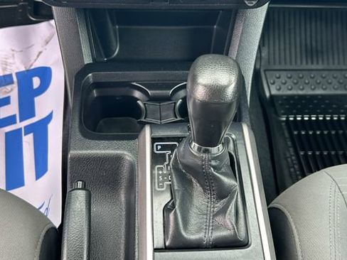 Used 2019 Toyota Tacoma SR5 image 22