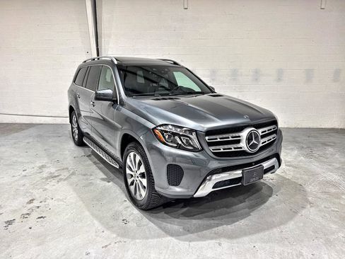 Used 2018 Mercedes-Benz GLS 450 4MATIC image 2