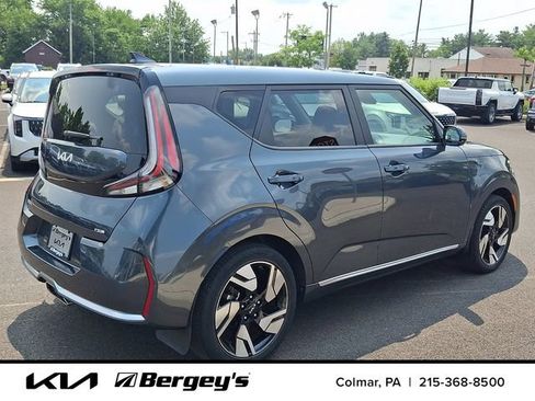 Certified 2023 Kia Soul GT-Line w/ GT-Line Technology Package FWD image 5
