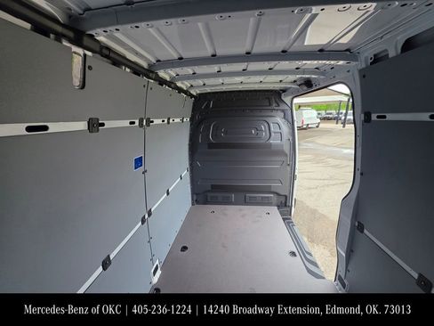 New 2026 Mercedes-Benz Sprinter 2500 image 8