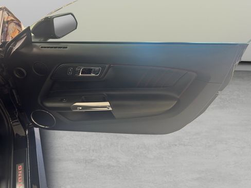 Used 2015 Ford Mustang Premium RWD image 14