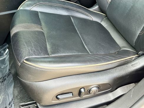 Used 2019 Chevrolet Blazer Premier image 20