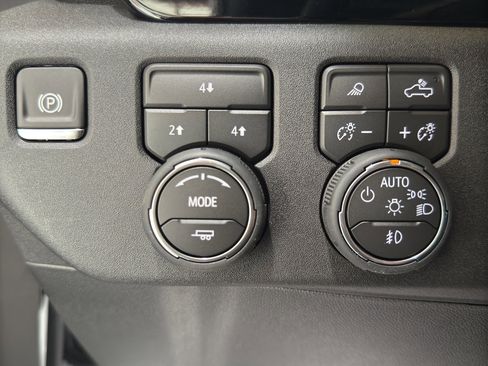 New 2026 Chevrolet Silverado 2500 LT w/ Trail Boss Package image 24