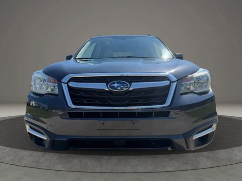 Used 2018 Subaru Forester 2.5i Premium w/ All-Weather Package AWD/4WD image 8