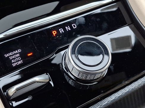 New 2026 Jeep Grand Cherokee Limited image 11