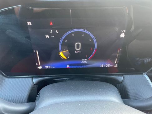 Used 2025 Chevrolet TrailBlazer LT image 38