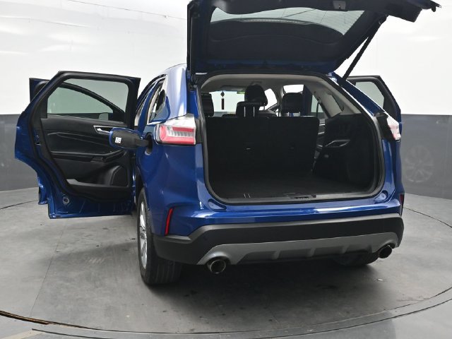 Used 2020 Ford Edge Titanium AWD/4WD image 46