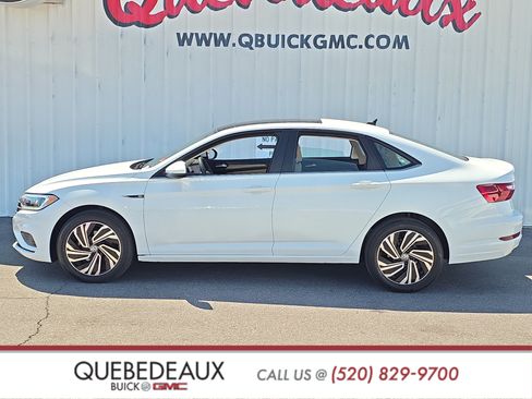 Used 2020 Volkswagen Jetta SEL FWD image 4